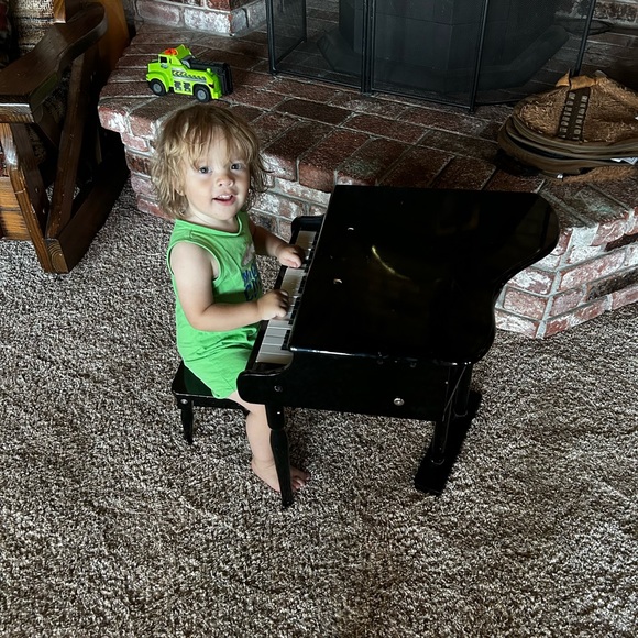 Meet your Posher, The Rack - Picture 11 of 15